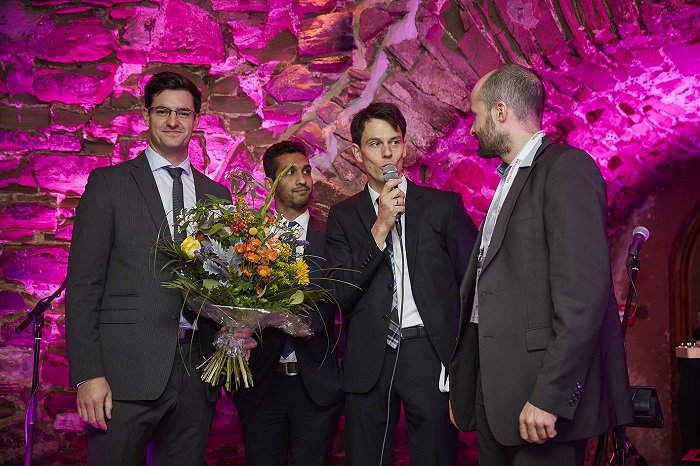 Foto: © Marco Warmuth – Vergabe der bionection-Technology-Transfer-Trophy (T³) durch die KPMG AG Wirtschaftsprüfungsgesellschaft an denovoMATRIX